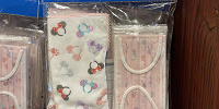 タオルポーチ＆不織布マスク（ディズニーカチューシャ柄グッズ）| キャステル | CASTEL ディズニー情報