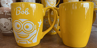 ミニオンのマグカップ| キャステル | CASTEL ディズニー情報