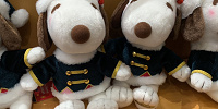 スヌーピーぬいぐるみ（USJクリスマスグッズ2023）| キャステル | CASTEL ディズニー情報