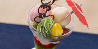 抹茶パフェ| キャステル | CASTEL ディズニー情報