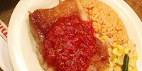 スモークチキン、メキシカンライスとベジタブル添え| キャステル | CASTEL ディズニー情報