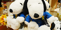 スヌーピーミュージアムグッズ：ぬいぐるみ| キャステル | CASTEL ディズニー情報