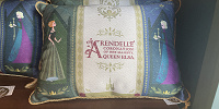 クッション(アナとエルサのフローズンジャーニーグッズ)| キャステル | CASTEL ディズニー情報