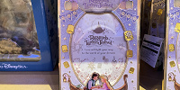 フォトスタンド(ラプンツェルのランタンフェスティバルグッズ)| キャステル | CASTEL ディズニー情報