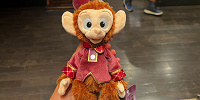 香港ディズニーミスティックマナーグッズ：アルバートのぬいぐるみ| キャステル | CASTEL ディズニー情報