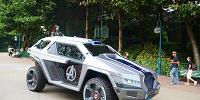香港ディズニーのグリーティング：専用車両でマーベルグリーティングに向かうガモーラ| キャステル | CASTEL ディズニー情報