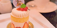 ストロベリーショートケーキ| キャステル | CASTEL ディズニー情報