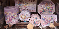 香港ディズニー20周年「ダッフィー＆フレンズ・グランドセレブレーショングッズ」| キャステル | CASTEL ディズニー情報