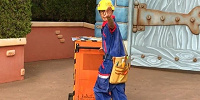 ランドのファン・カストさん！？| キャステル | CASTEL ディズニー情報
