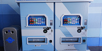 トゥモローランド（スティッチ・エンカウンター横）の自動販売機| キャステル | CASTEL ディズニー情報