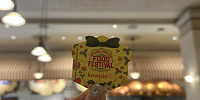 ごちそうフェス・ステッカー| キャステル | CASTEL ディズニー情報
