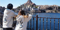 オズワルドパーカー| キャステル | CASTEL ディズニー情報