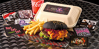 Warning！ マカロニチーズバーガー ホラー・ナイト15周年コースターセット| キャステル | CASTEL ディズニー情報