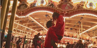 キャッスルカルーセル前| キャステル | CASTEL ディズニー情報