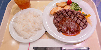 グリルドビーフ| キャステル | CASTEL ディズニー情報