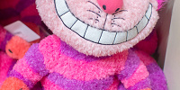 チェシャ猫ぬいぐるみ| キャステル | CASTEL ディズニー情報