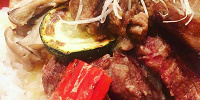 ステーキ丼| キャステル | CASTEL ディズニー情報