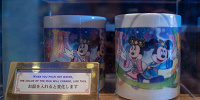 お湯を入れると絵柄が変わるよ！| キャステル | CASTEL ディズニー情報