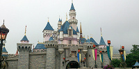 香港ディズニーランドのオーロラ城| キャステル | CASTEL ディズニー情報
