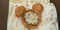 ハンバーグデニッシュ| キャステル | CASTEL ディズニー情報