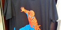 スパイダーマンタイポグラフィTシャツ| キャステル | CASTEL ディズニー情報