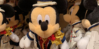 ミッキーぬいぐるみバッジ| キャステル | CASTEL ディズニー情報