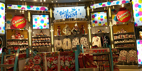 USJ「ユニバーサル・スタジオ・スーベニア」店内にはUSJの最新のお土産もたくさん| キャステル | CASTEL ディズニー情報