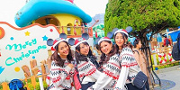 イヤーハットの色と服の差し色をそろえたコーデ| キャステル | CASTEL ディズニー情報