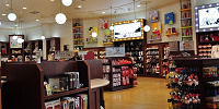 ユニバのピーナッツコーナーストア店内| キャステル | CASTEL ディズニー情報