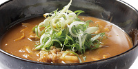 カレーうどんは絶品と評判です！| キャステル | CASTEL ディズニー情報
