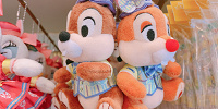 チップとデールぬいぐるみバッジ| キャステル | CASTEL ディズニー情報