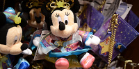ミニーぬいぐるみバッジ| キャステル | CASTEL ディズニー情報