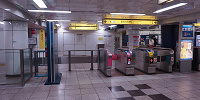 神谷町駅改札口| キャステル | CASTEL ディズニー情報