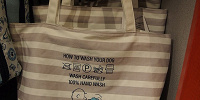 PEANUTS LAUNDRY（ピーナッツ・ランドリー）スヌーピーのキャリーオンバッグ| キャステル | CASTEL ディズニー情報