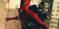 映画『スパイダーマン』／戦うスパイダーマンとグリーン・ゴブリン| キャステル | CASTEL ディズニー情報
