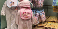 服から小物、子育てアイテムなんでもそろいます！| キャステル | CASTEL ディズニー情報