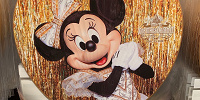 ミニーうちわ| キャステル | CASTEL ディズニー情報
