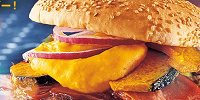 パンプキンチーズバーガーセット| キャステル | CASTEL ディズニー情報