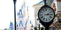 シンデレラ城とワールドバザールの時計| キャステル | CASTEL ディズニー情報