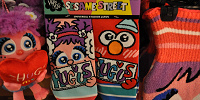 HUG ME!! HUG US!!のソックス| キャステル | CASTEL ディズニー情報