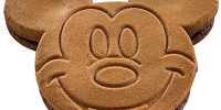 ミッキーカステラケーキ（チョコクリーム味）| キャステル | CASTEL ディズニー情報