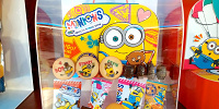 ミニオン「MINIONS TRAVEL」シリーズのクッキー&チョコアソート／20個入り| キャステル | CASTEL ディズニー情報