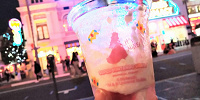 マリオカフェのピーチ姫のクリームソーダ| キャステル | CASTEL ディズニー情報