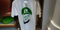 ルイージのTシャツ（白）| キャステル | CASTEL ディズニー情報