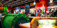ワンナップファクトリーの店内| キャステル | CASTEL ディズニー情報