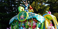 ディズニーランドのパレード「うさたま大脱走！」のジュディとニック| キャステル | CASTEL ディズニー情報