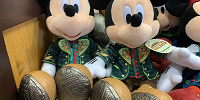フォレストシアターグッズ：ミッキーぬいぐるみ| キャステル | CASTEL ディズニー情報