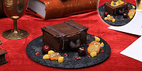 魔法のトランクケーキ| キャステル | CASTEL ディズニー情報