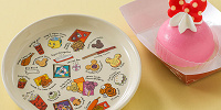 ストロベリームースケーキ| キャステル | CASTEL ディズニー情報