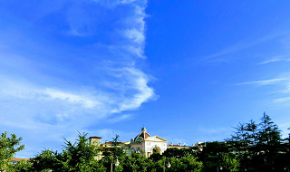 【2025】ディズニー長期天気予報！2週間先・1ヶ月先・45日先までのおすすめサイト＆アプリまとめ！